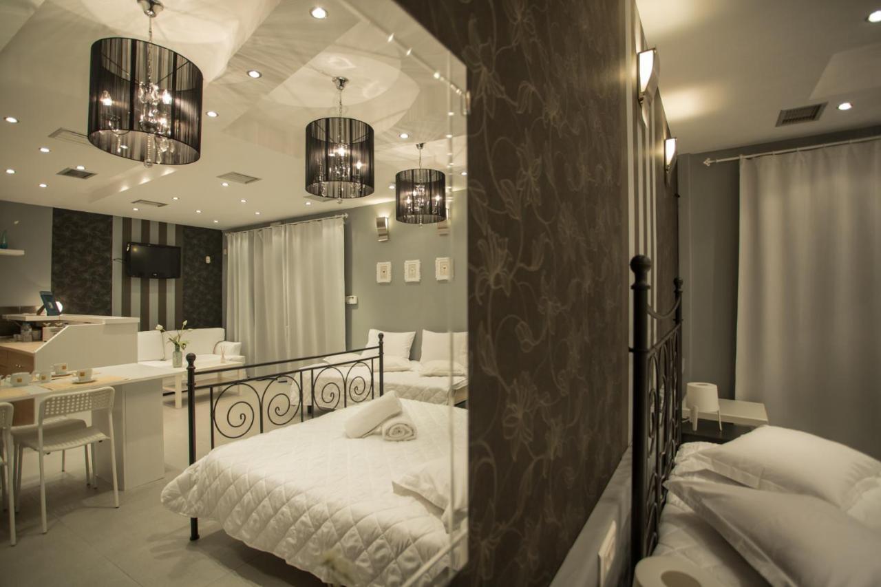 Apollonio Upper View Suites Corinth ภายนอก รูปภาพ